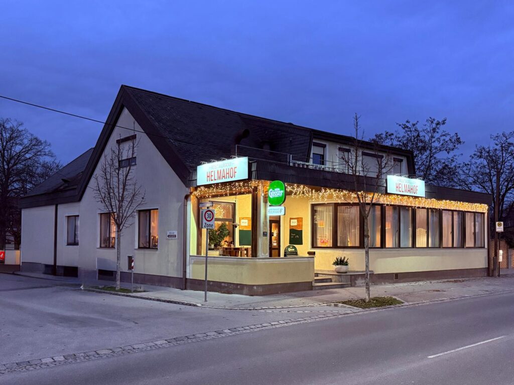 Wir würden uns freuen Sie als Gast bei uns begrüßen zu dürfen.